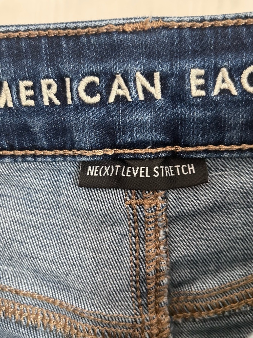 American Eagle Outfitters | Dark Blue Denim Frayed Mini Skirt | Size 00 - Picture 3 of 6